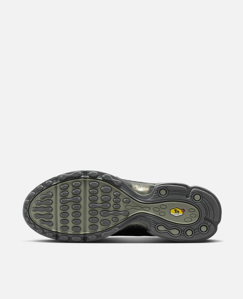 Nike Air Max Plus VII (SMOKE GREY/METALLIC SILVER-IRON GREY) Nike