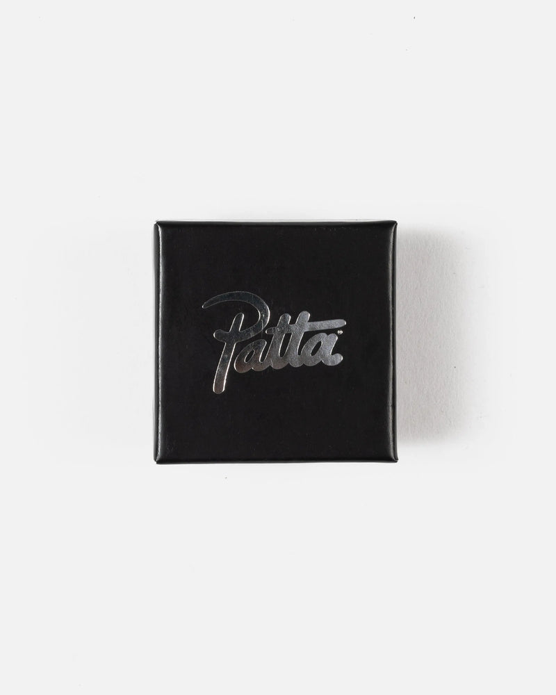 Patta Script Logo Silver Earring (Silver) Patta